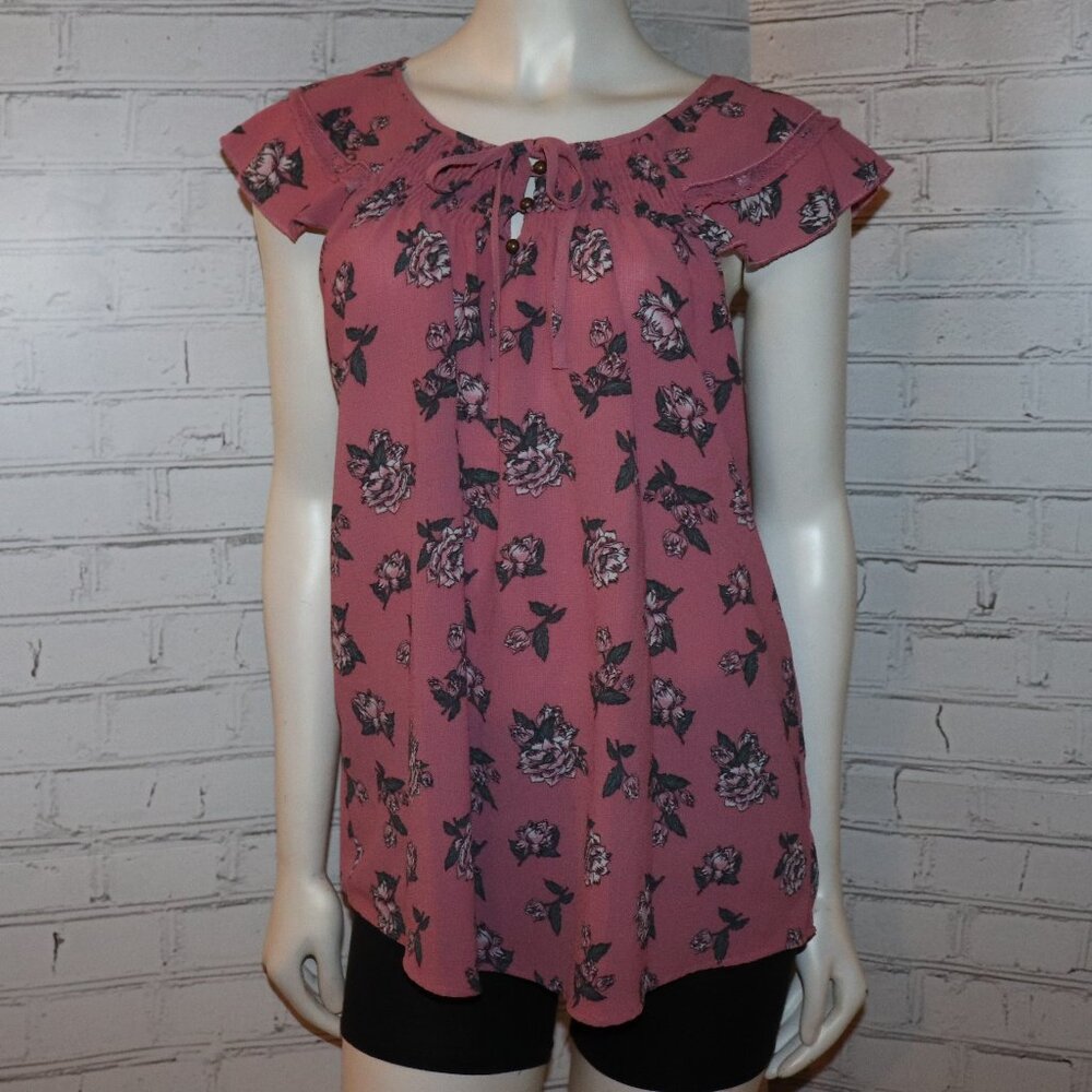 🌸💗🌷 Pink Floral Blouse · No Boundaries · Size XL
